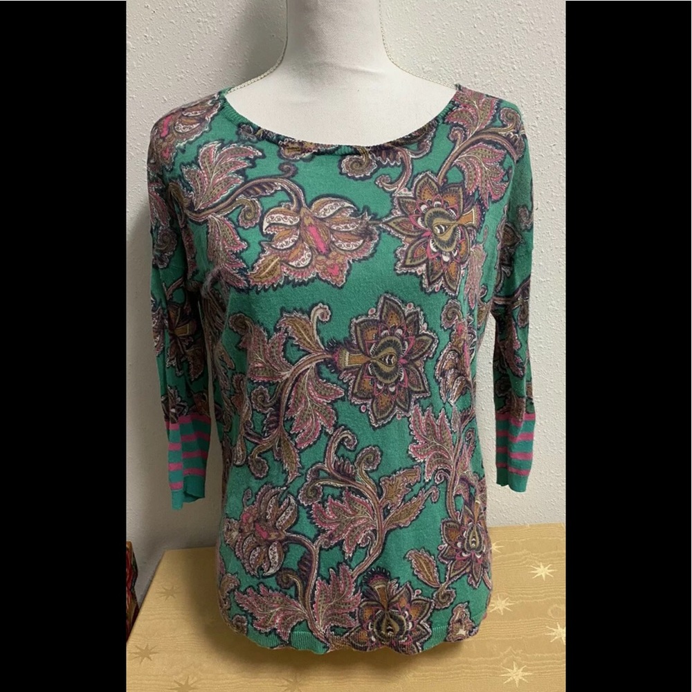 Ann Taylor Loft Top 
Size Small